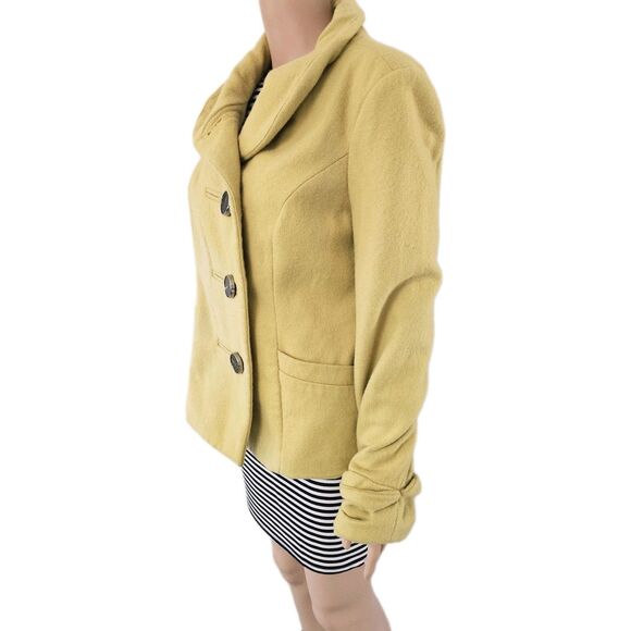 Limited Coat - Picture 4 of 9